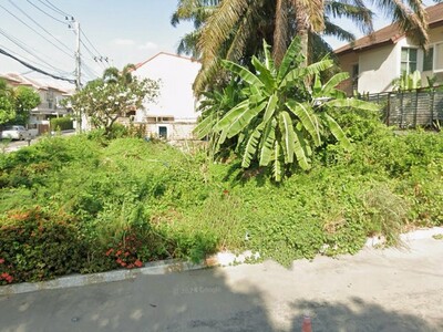 ทำเลทองนนทบุรี! ที่ดินสวย 61.6 ตร.วา พร้อมสร้างบ้าน