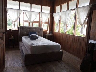 บอกขายที่ดินดีทำเลเหมาะน่าซื้อ ให้เช่าสถานที่ถ่ายทำหนังละคร  ไทรน