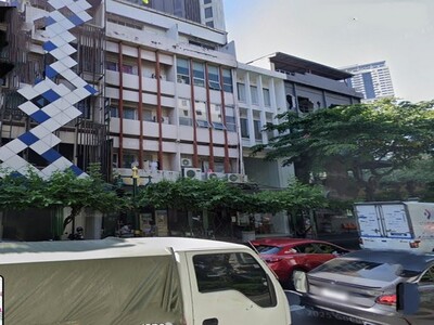 ให้เช่าอาคารพาณิชย์ 2 คูหา  5 ชั้นใกล้BTS ทองหล่อ  และBTSพร้อมพงษ