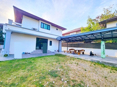 ให้เช่า คฤหาสน์ใหญ่ที่สุดหมู่บ้าน 5นอน ลด 50% นานาชาติ RIS รามคำแ