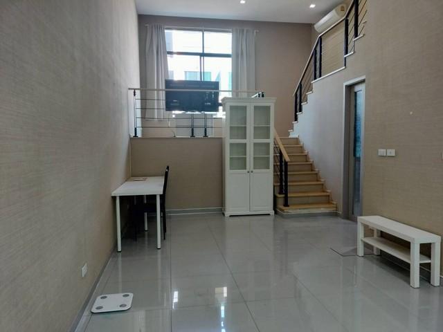 ให้เช่าทาวน์โฮม 3.5 ชั้น  อาเด้น  Arden พัฒนาการ 20 มี 3 ห้องนอน 4 ห้องน้ำ พื้นที่ใช้สอย 185 ตรม.