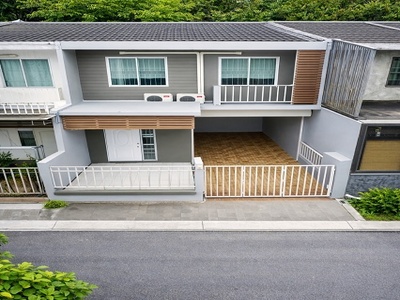 โลตัส บิ๊กซี ใกล้รถไฟฟ้า 2เดอะแจ๊ส วังหิน 1.8กม. บนถนนลาดปลาเค้า 