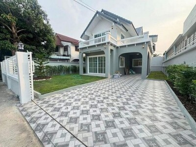 บ้านเดี่ยวรีโนเวทใหม่ พัทยาเหนือ ใกล้สุขุมวิท เดินทางสะดวก ราคาสุ