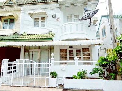 สนามกอล์ฟกรุงกวี ธัญญะคลอง 4  ทาวน์เฮาส์ให้เช่า 2 ชั้น 3นอน บิ๊กซ