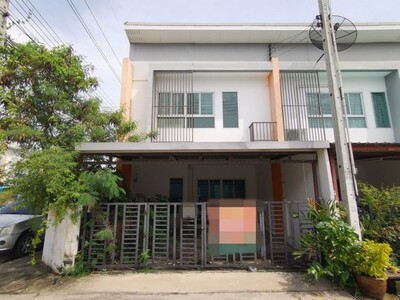 ขายทาวน์เฮ้าส์ หมู่บ้านสิรารมย์พลัส มอเตอร์เวย์ ถนนฉะเชิงเทรา-บาง