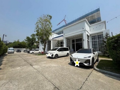 ขายที่ดิน 351 ตรว. พร้อมอาคาร แบริ่งซอย 5 เพียง 3 นาที ถึง BTS แบ