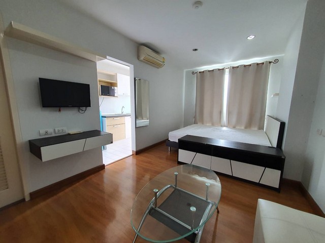 คอนโดฯ Double U ดับเบิลยู ไม่ไกลจาก พลาซ่ากูน  6000 - 1 ห้องนอน 1 Bathroom ขนาด = 26 SQ.M. ราคาดี