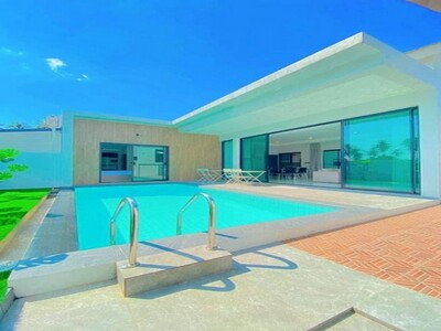 ขายบ้านเดียวสร้างใหม่ ใกล้โรงเรียนนานนท์าชาติรีเจนท์ พัทยา ชลบุรี