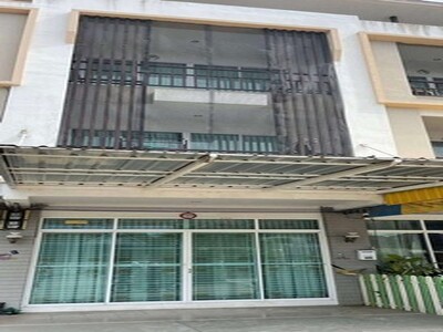 Vายอาคารพาณิชย์ 3 ชั้น ทำเลดี ใกล้รพ.กรุงเทพ ระยอง 