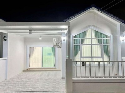 Vายทาวน์โฮมชั้นเดียว หนองน้ำเย็น ใกล้มาบตาพุด ระยอง 