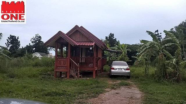 ขายที่ดินพร้อมสิ่งปลูกสร้าง บ้านพักอาศัย 1 ห้องนอน 1 ห้องน้ำ