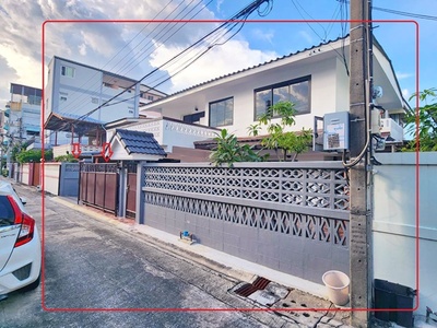 ให้เช่าคฤหาสน์หรู2 ชั้น 3-4นอน ใจกลางรัชดา MRTห้วยขวาง 699 ม.