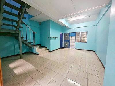 ขายบ้านนาป่าชลบุรีราคาถูก หมู่บ้านแฟมิลี่แลนด์นาป่า 