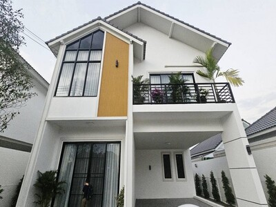 บ้านใหม่ให้เช่า 4 ห้องนอน เฟอร์ครบ  ทำเลดี หางดง เชียงใหม่