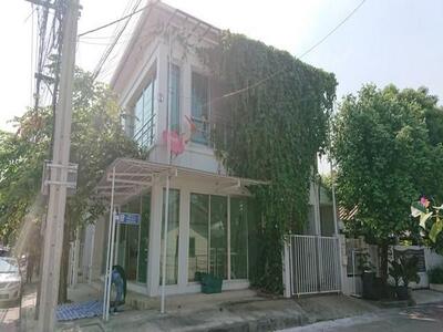 ให้เช่าบ้านเดี่ยว 2 ชั้น 60 ตรว. 3 ห้องนอน หมู่บ้านสัมมากร รามคำแ