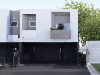 ราคา 2.99 ลบ. สันทราย ทาวน์โฮม 2 ชั้น (บ้านเปล่า) พร้อมคอร์ทยาร์ด