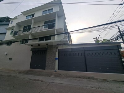 ให้เช่าอาคารพาณิชย์4ชั้นห้องมุม 288ตรม ติดถนนใหญ่อ่อนนุช20 รีโนเว