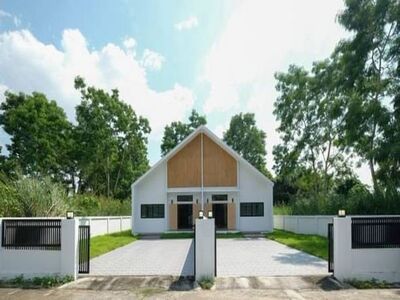 ขายต่ำกว่าราคาประเมิน เงินเหลือ 3xx,xxx บาท 2.49 ล้าน บ้านแฝดสร้า