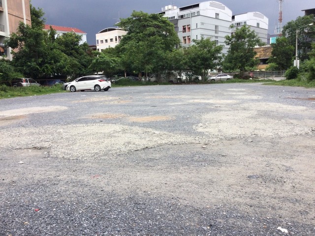 ขายที่ดิน ลาดพร้าว 122 เนื้อที่ 419 ตารางวา พลับพลา เขตวังทองหลาง กรุงเทพมหานคร