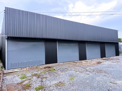 ฉลองกรุง1-10  เช่าโกดังใหม่  สนามบิน ตลาดนัดวินวินสุวรรณภูมิ 3.8 