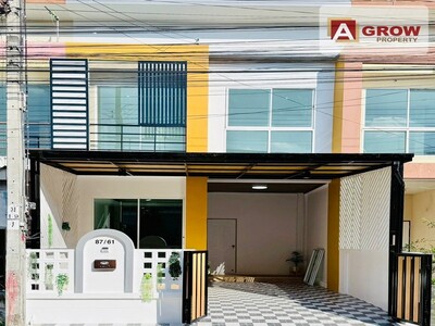 หมู่บ้านเพ็ญศิริ 4 ซอยเลียบวารี 25/1 เฟอร์นิเจอร์ครบ ตกแต่งพร้อมอ