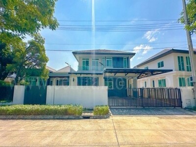 บ้านเดี่ยว มัณฑนา วงแหวน - บางบอน วิวทะเลสาบ 