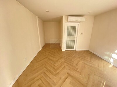 ให้เช่าทาวน์โฮม 5 ชั้น รีโนเวทใหม่ ปทุมวัน ใกล้สยาม MBK BTS สนามก