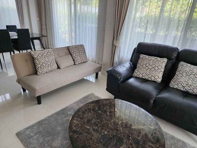 ให้เช่าบ้านหลังมุมถนนพัฒนาการตัดใหม่