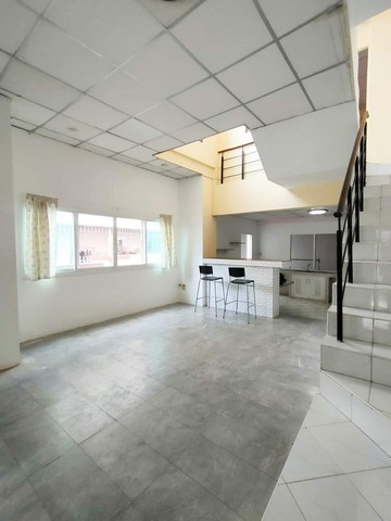 S2209 ขายทาวน์โฮม 3 ชั้น หมู่บ้านสรานนท์ ซอยลาดพร้าว 101 หลังมุม ย่านลาดพร้าว