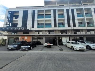 ให้เช่า Home Office 4.5 ชั้น พร้อมโกดัง วิภาวดีรังสิต20 ทะลุรัชดา