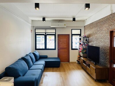 ขายอาคาร 5 ชั้นพร้อมดาดฟ้า 2 ห้องมุม อ่อนนุช1 ใกล้ BTS อ่อนนุช