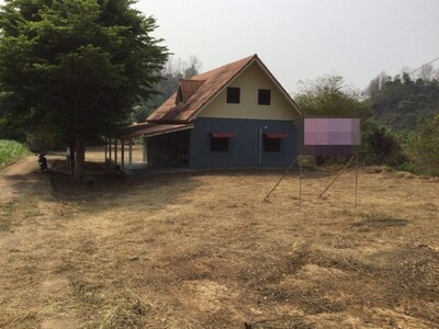 ขายบ้านพร้อมที่ดิน  ถนนบ้านฮ่างวังแก้ว-น้ำตกวังแก้ว  อำเภอวังเหนื