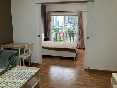 ขายคอนโด The Seed สาทร-ตากสิน ขนาด 32.7 ตร.ม.