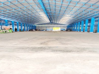 ย่านเอกชัย บางบอนBTS บางหว้า  6.0 กม. ให้เช่าโกดังติดถนนใหญ่ 