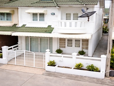 สนามกอล์ฟกรุงกวี บิ๊กซี รังสิต-นครนายก 700ม.  ตลาดคลอง 4 1.2 กม. 