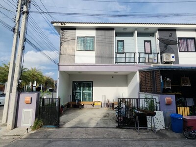 ขายทาวน์เฮ้าส์  หมู่บ้านศิวาลัย บางสมัคร ถนนบ้านตะวันออก ฉะเชิงเท