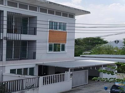 ให้เช่าโฮมออฟฟิศ 3 ชั้น​ บ้าน Best bodin ลาดพร้าว71 ซ.สังคมสงเครา