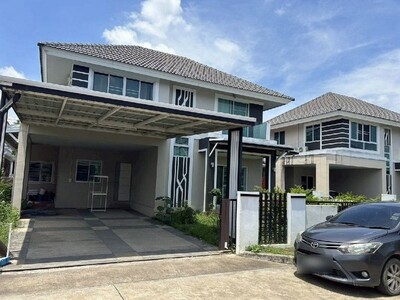 ให้เช่าบ้านเดี่ยว 2 ชั้น รับสัตว์เลี้ยง โครงการ กาญจน์กนก20 รวมโช