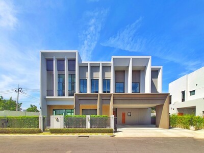 ขายบ้านแปลงริม  บางกอกบูเลอวาร์ด ซิกเนเจอร์ เวสต์เกต ไม่เคยเข้าอย