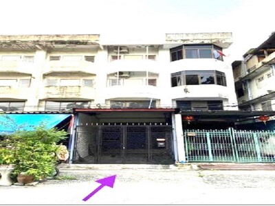 ให้เช่าอาคารพาณิชย์ 3.5 ชั้น ตึกที่สองจากปากซอย ซ.วัดด่านสำโรง 48