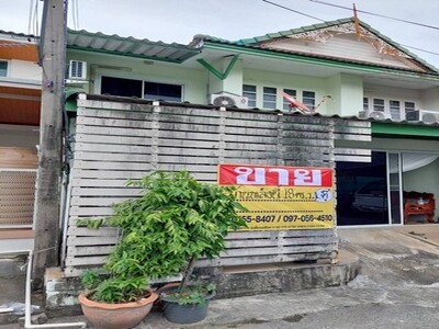 ขายด่วนทาวน์เฮ้าส์ พฤกษา 12 ทำเลดี  18 ตร.วา 2 ชั้น  คลองหลวง ปทุ