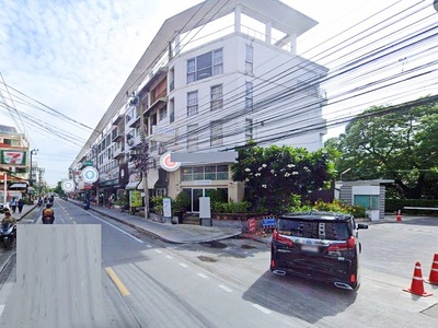 รามคำแหง53 MRTลาดพร้าว101 1.6กม. อาคาร 4ชั้น มีชั้นลอย 304 ตร.ม.