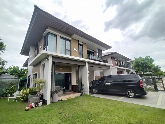 บ้านเดี่ยวบุราสิริ ราชพฤกษ์ บ้านใหม่  ที่ตั้งสวย พื้นที่กว้าง  หันทิศใต้ 3 ห้องนอน  ขายถูก