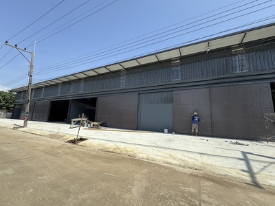 BST914 โกดังให้เช่า 450 ตรม. พร้อมที่พักอาศัย คลอง 2