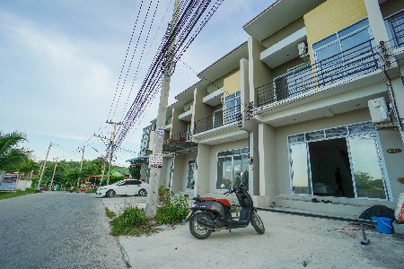 Townhouse for rent 2bed 3bath  Plai Laem Zone Near Bang Rak Beach Choeng Mon Beach