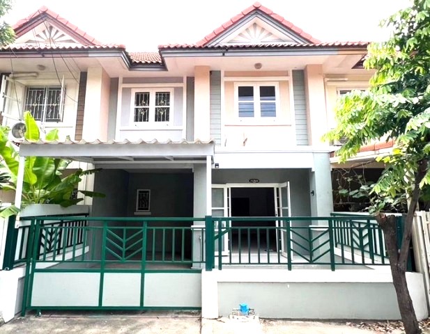 ขาย ทาวน์เฮ้าส์ 18 ตรว. บ้านพร้อมอยู่ 3 นอน 2 จอดรถ พฤกษา 21 บางใหญ่ นนทบุรี 