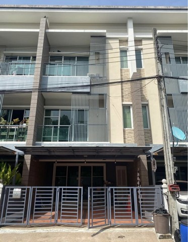 [0101]ให้เช่าทาวน์โฮม Town Plus X (หลัง CDC) ใกล้เซ็นทรัลอีสต์วิลล์ เลี้ยงสัตว์ได้