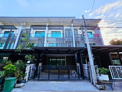 พร้อมเฟอร์ฯ  3นอน บ้านทาวน์โฮมแสนสิริ 3 MRTสามแยกบางใหญ่ 1.2 กม. 