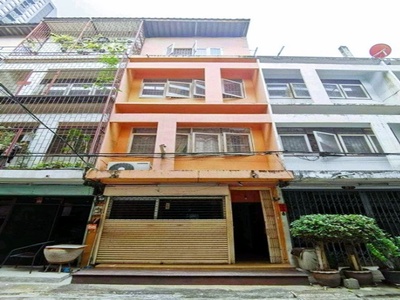  ให้เช่าตึกแถวทั้ง 4 ชั้น 17 ตร.วา. BTS อ่อนนุช 700 ม.272 ตร.ม.