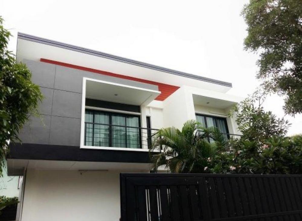 บ้านเดี่ยวโมเดริ์น 2 ชั้น โชคชัย4 60ตรวทำเลดี รถไฟฟ้าสีเหลือง 3นอน 2น้ำ 2จอดรถ สวนร่มรื่น